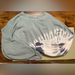 Tie Dye PINK // Victoria’s Secret Sweatshirt in light blue and white